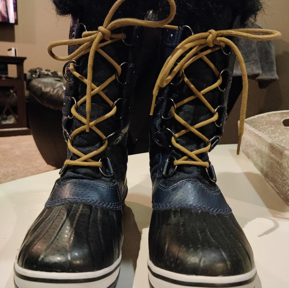 Sorel Women's Joan of Arctic Winter Boots